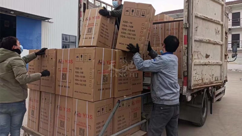 甘肃兰州100个天驰液氮罐发货1