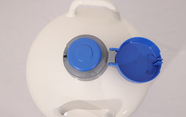 液氮容器锁盖裂了挥发会加快吗?